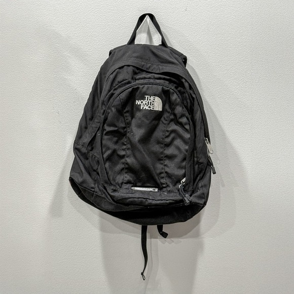 north face 2 pocket backpack The Recon Everyday Laptop Backpack, Duck Grn/New Taupe Grn, OSFA | Daypack, Water Repellent, Laptop Sleeve, Water Bottle Pockets mesh water bottle pockets and an external bungee cord that allows you lash on additional gear Surge Backpack - 31L |